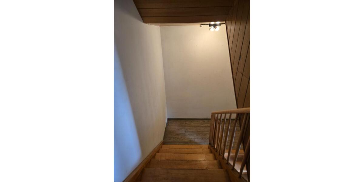 Einfamilienhaus Raunheim - 5 Zimmer, 130 m&sup2;, 2.500&euro; | Angebot:25436713