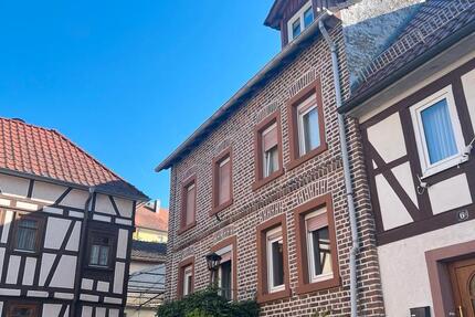 Haus Nidderau - 6 Zimmer, 107 m&sup2;, 385.000&euro; | Angebot:26920381