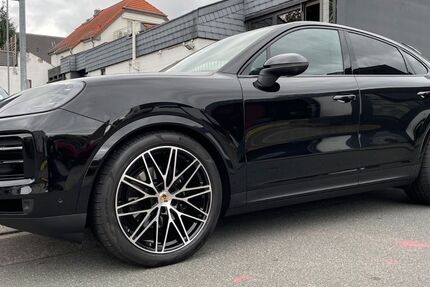 Porsche Cayenne 6.950 km 108.990 &euro; Flörsheim am Main 65439