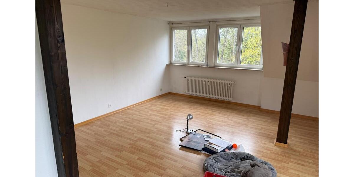 Dachgeschoßwohnung Kronberg im Taunus - 3 Zimmer, 90 m&sup2;, 950&euro; | Angebot:26439305