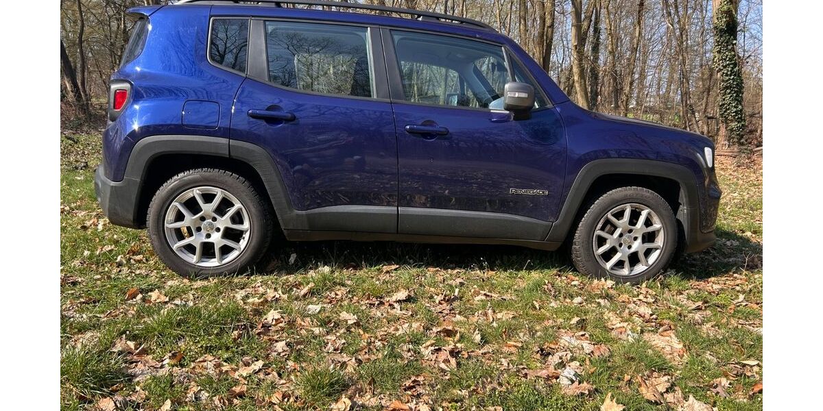 Jeep Renegade 105.120 km 14.490 &euro; Frankfurt 60528