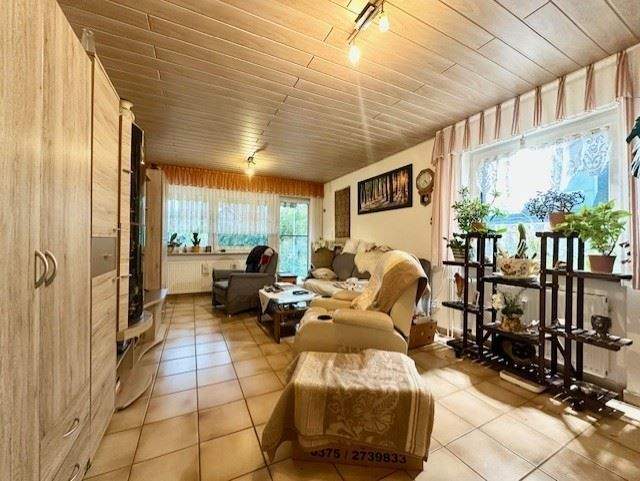 Mehrfamilienhaus, Wohnhaus Griesheim - 9 Zimmer, 193 m&sup2;, 695.000&euro; | Angebot:25737467