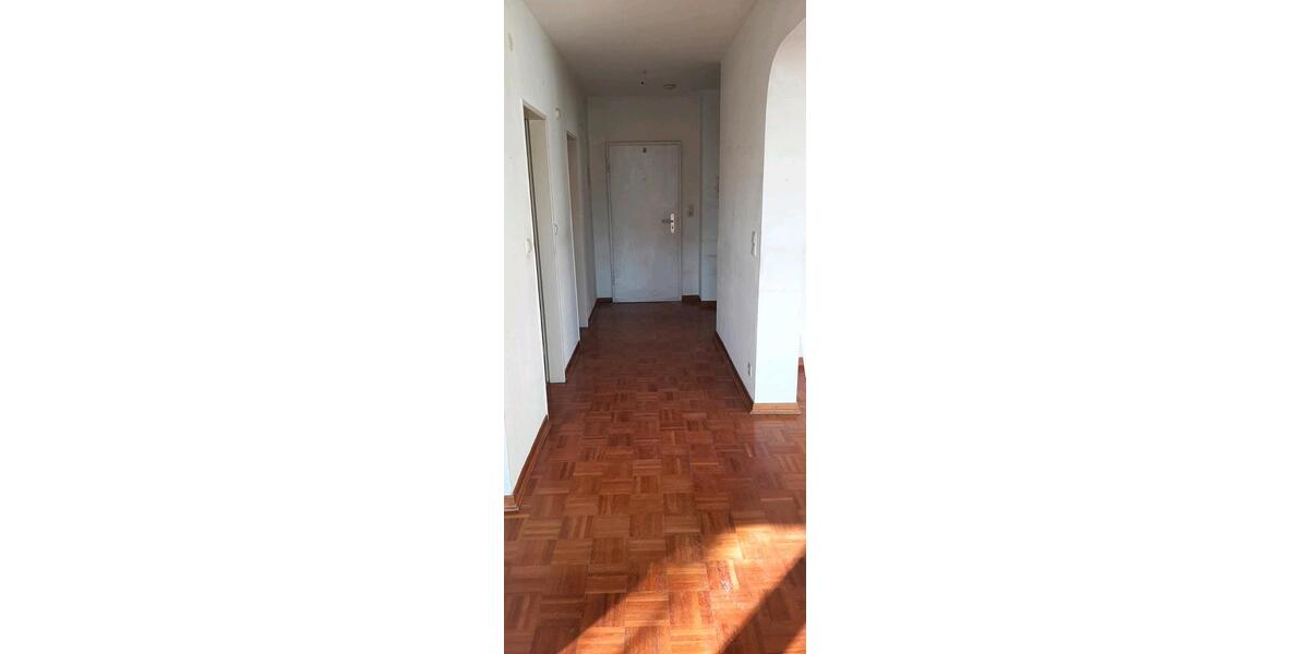 Etagenwohnung Bad Nauheim - 2.5 Zimmer, 70 m&sup2;, 315.000&euro; | Angebot:26986734