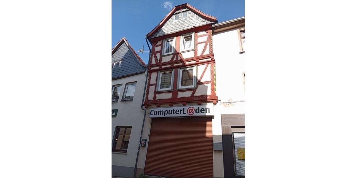 Altstadtimmobilie mit Wohnung und Gewerbeeinheit 3 zimmer