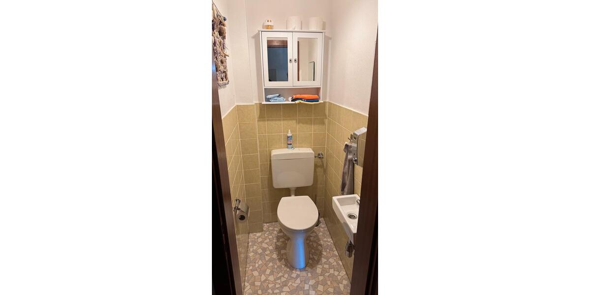 Etagenwohnung Frankfurt am Main Nord-Ost - 4 Zimmer, 107 m&sup2;, 1.400&euro; | Angebot:26356239