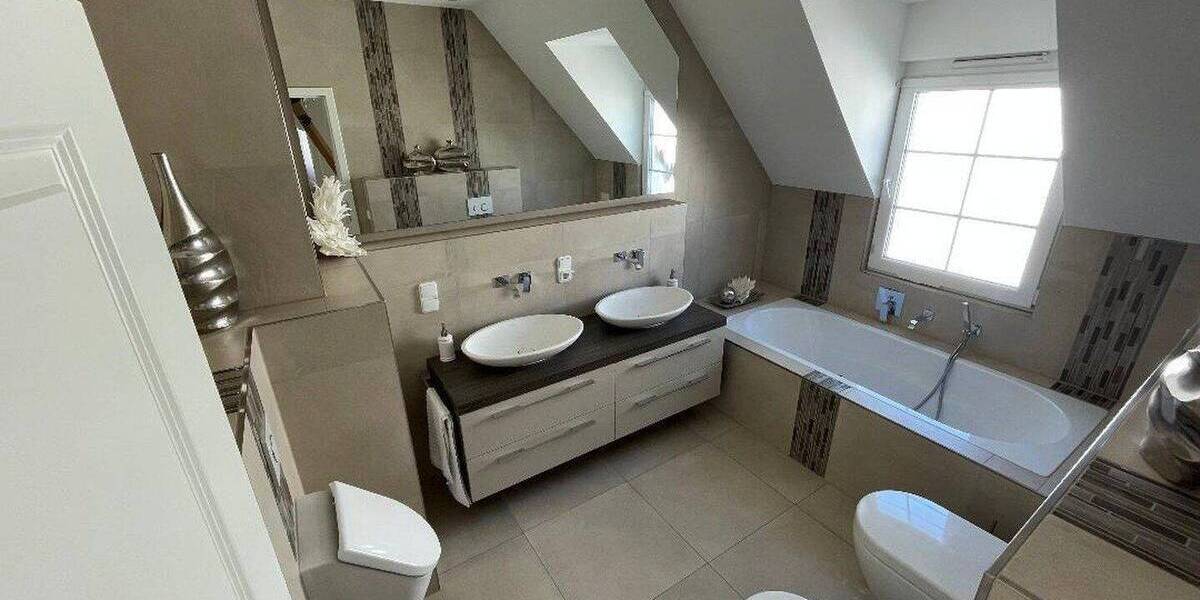 Einfamilienhaus Frankfurt am Main Unterliederbach - 6 Zimmer, 130 m&sup2;, 785.000&euro; | Angebot:26903705