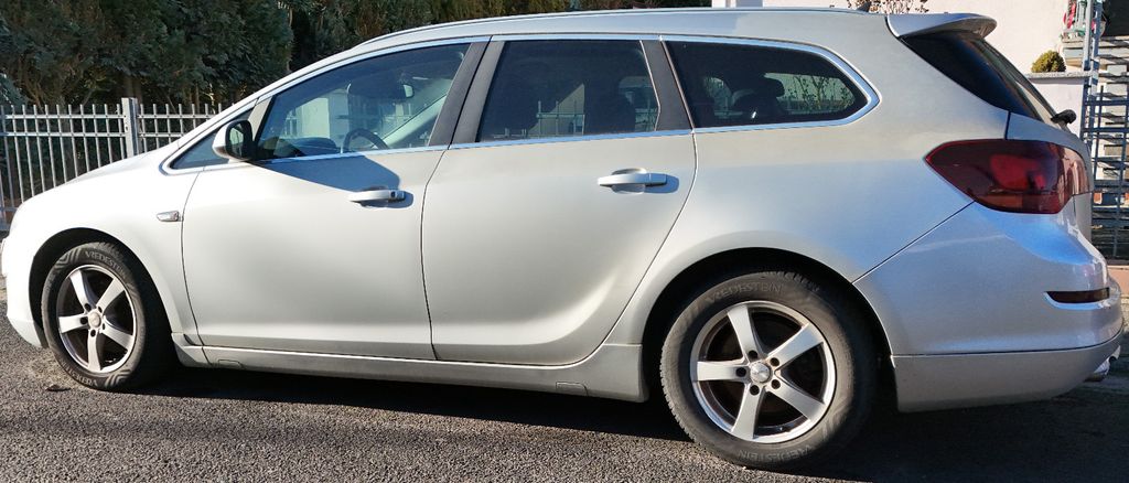 Opel Astra 230.876 km 2.800 &euro; Nidderau 61130