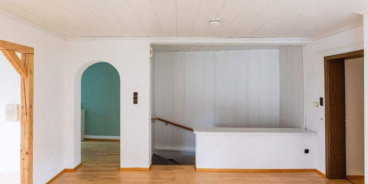 Mehrfamilienhaus, Wohnhaus Bischofsheim - 8 Zimmer, 229 m&sup2;, 695.000&euro; | Angebot:25768288