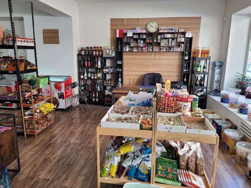 Einzelhandel in Wiesbaden 1.150 € 100 m²