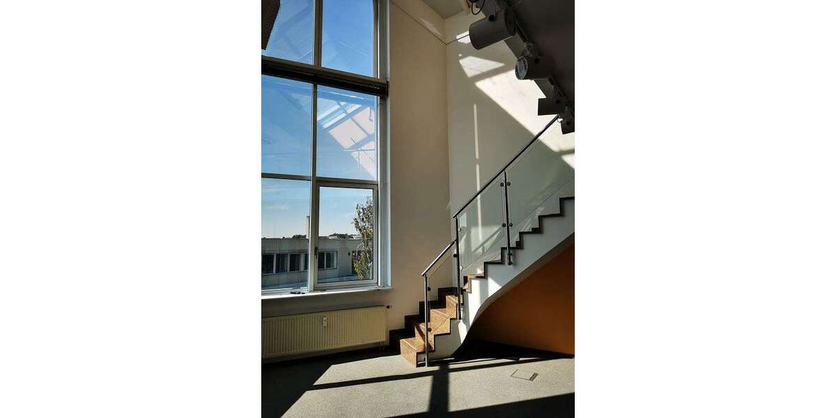 Büro in Kriftel 599 € 59 m² zimmer