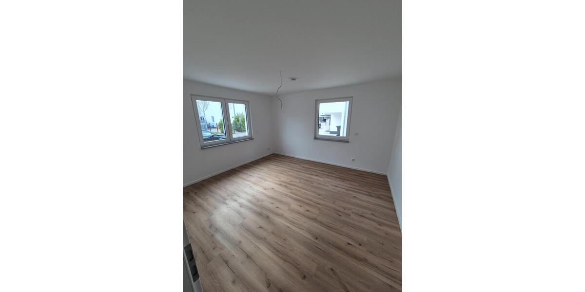 Maisonettenwohnung Mörfelden-Walldorf Walldorf - 5 Zimmer, 170 m&sup2;, 2.900&euro; | Angebot:26314687