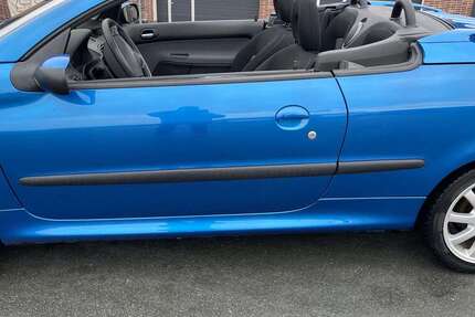 Peugeot 206 98.000 km 2.699 &euro; Schmitten 61389