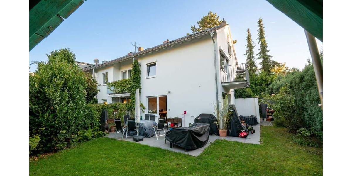 Top-Reihenendhaus mit Wohlfühlcharakter in familienfreundlicher Lage von Frankfurt-Eschersheim 4 zimmer