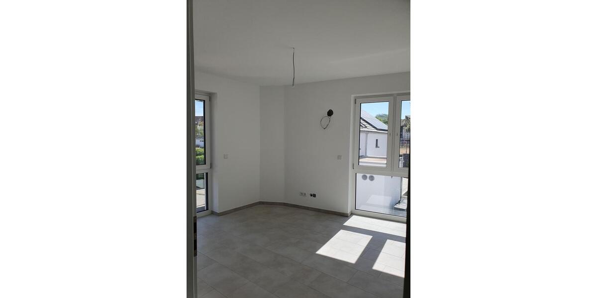 Etagenwohnung Roßdorf - 3 Zimmer, 98 m&sup2;, 1.790&euro; | Angebot:26320771