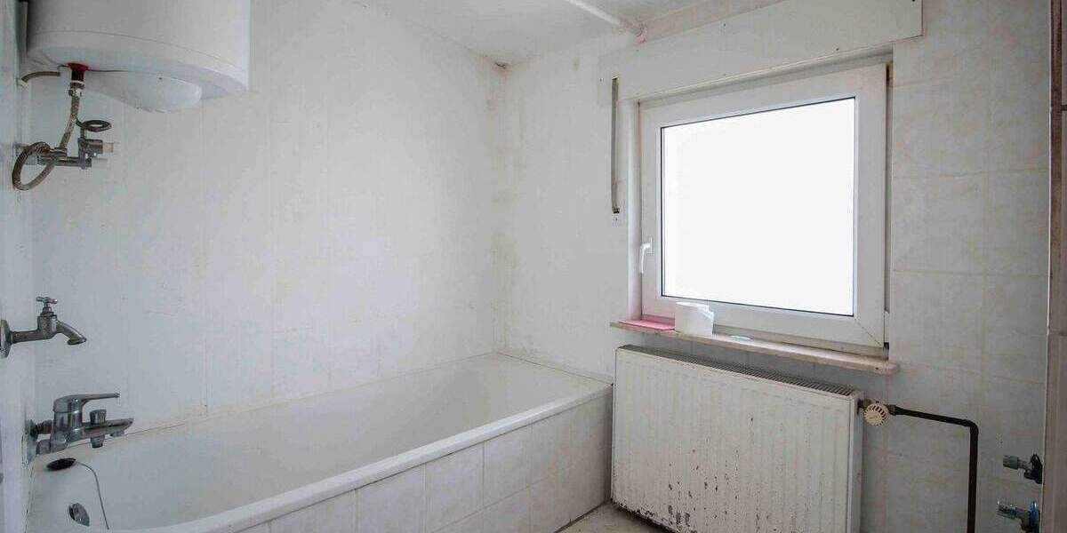 Einfamilienhaus Hanau Großauheim - 6 Zimmer, 299.000&euro; | Angebot:24860036