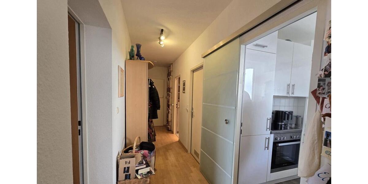 Schöne 3-Zi.-Wohnung mit Blick auf die Skyline 3 zimmer