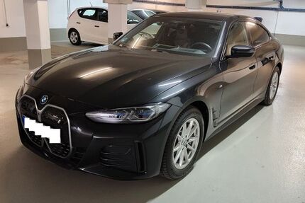BMW i4 83.299 km 35.900 &euro; Steinbach 61449