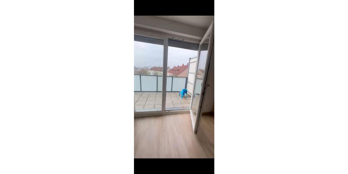 Dachgeschoßwohnung Rüsselsheim am Main - 4 Zimmer, 82 m&sup2;, 259.000&euro; | Angebot:26393918