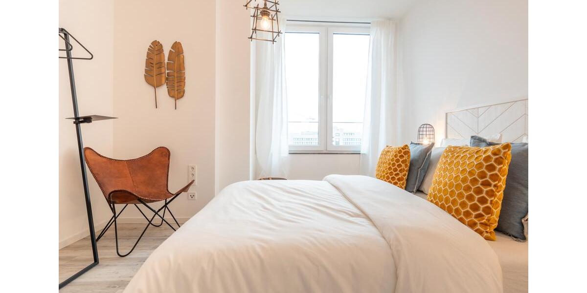 Blick auf die Frankfurter Skyline 2-Zimmerwohnung Singles oder Paare im Ruby Tower 2 zimmer