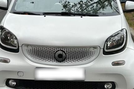 Smart ForTwo 96.000 km 8.900 &euro; Frankfurt am Main 60329
