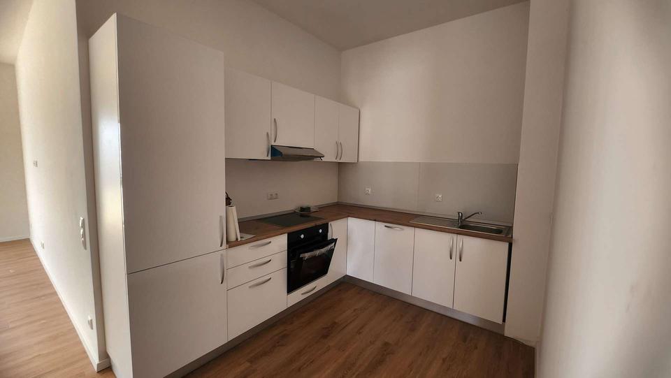Etagenwohnung Offenbach am Main Bieber - 2 Zimmer, 63 m&sup2;, 975&euro; | Angebot:26443570