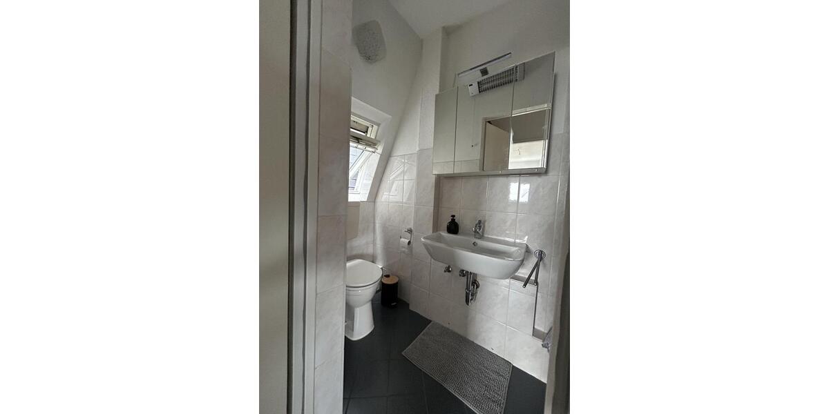 Dachgeschoßwohnung Langen (Hessen) - 2 Zimmer, 41 m&sup2;, 640&euro; | Angebot:26272810