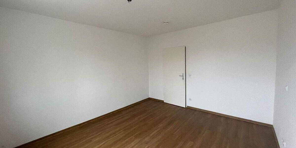 Schöne 3-Zimmer-Wohnung mit Balkon, ab sofort bezugsfrei! 3 zimmer