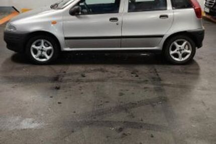 Fiat Punto 60.432 km 2.150 &euro; Frankfurt am Main 60487