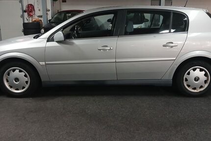 Opel Signum 189.000 km 3.990 &euro; Rüsselsheim 65428