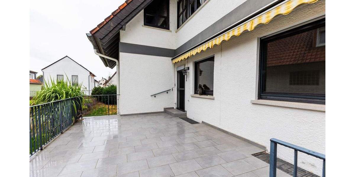 Mehrfamilienhaus, Wohnhaus Bischofsheim - 8 Zimmer, 695.000&euro; | Angebot:25660958