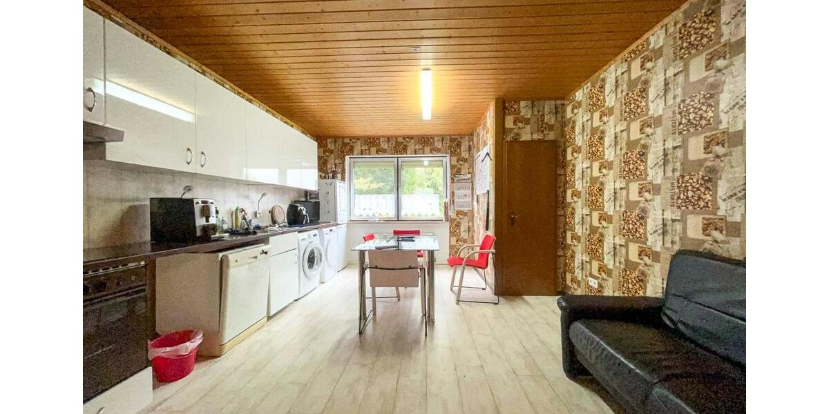 Einfamilienhaus Frankfurt am Main - 7 Zimmer, 213 m&sup2;, 298.000&euro; | Angebot:24536169