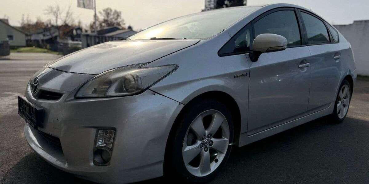 Toyota Prius 322.917 km 4.299 &euro; Frankfurt am Main 60386