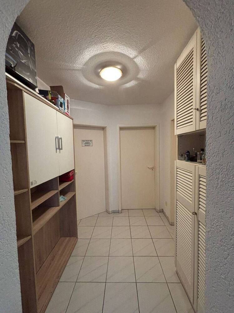 HU City geräumige sanierte 3 Zimmer mit schönem Balkon - WG möglich -