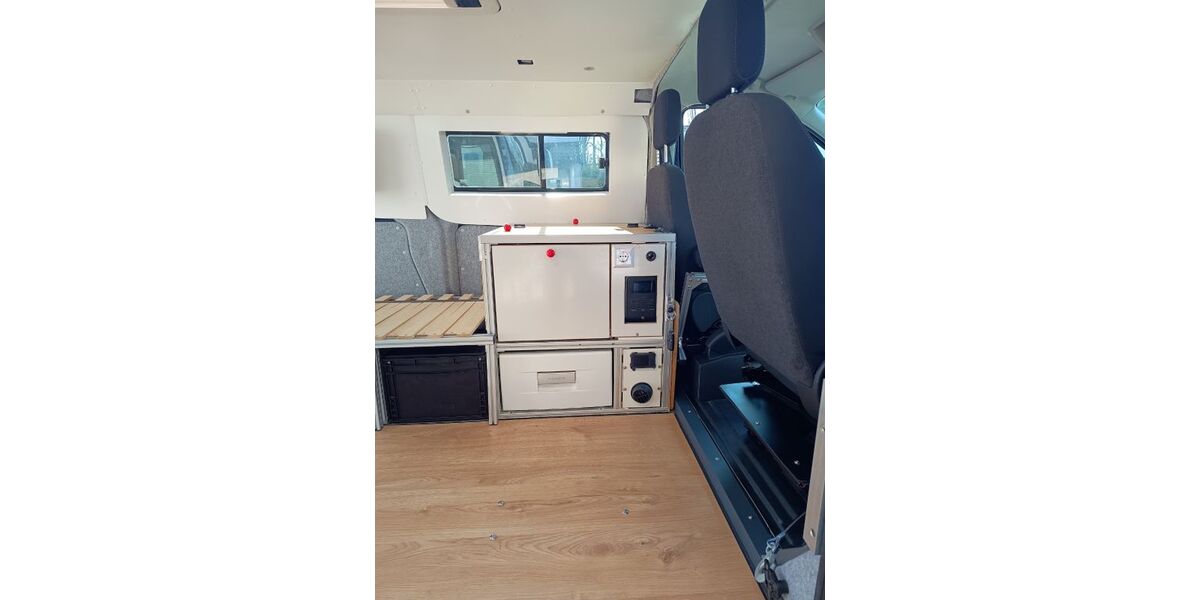 Ford Transit Custom 125.000 km 22.999 &euro; Dreieich 63303