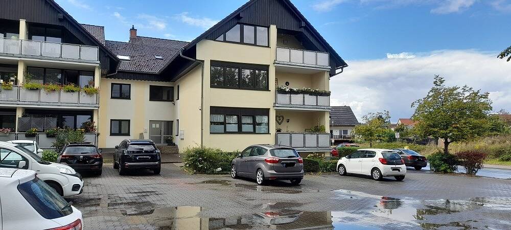 Altenstadt: Gepflegte 3 Zimmerwohnung mit Loggia und Stellplatz! 3 zimmer