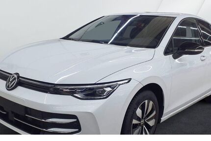 VW Golf 13.360 km 28.740 &euro; Bad Homburg 61348