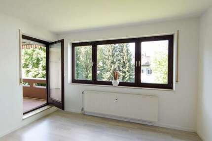 Wohnung Bad Homburg Gonzenheim - 3 Zimmer, 78 m&sup2;, 1.000&euro; | Angebot:26472859