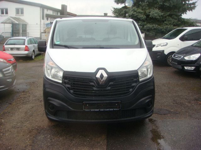 Renault Trafic 271.000 km 4.900 &euro; Erlensee 63526