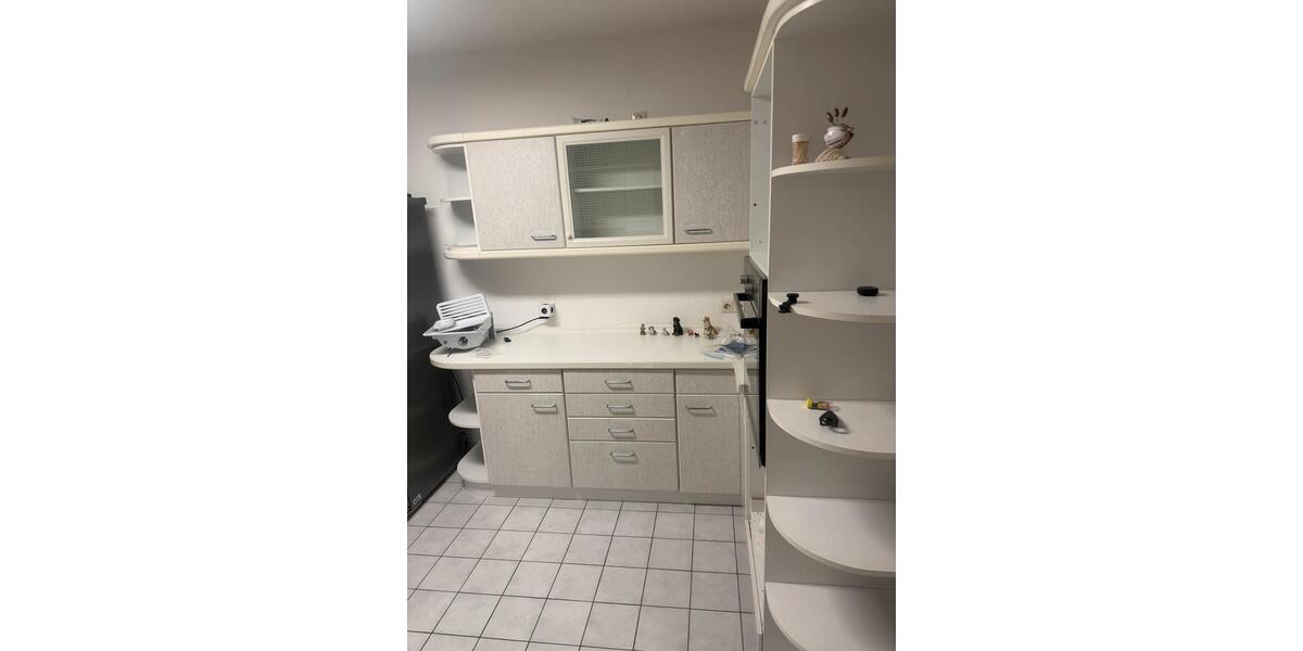 3,5-Zimmer-Wohnung 80 m² mit Balkon & EBK zu vermieten 3.5 zimmer