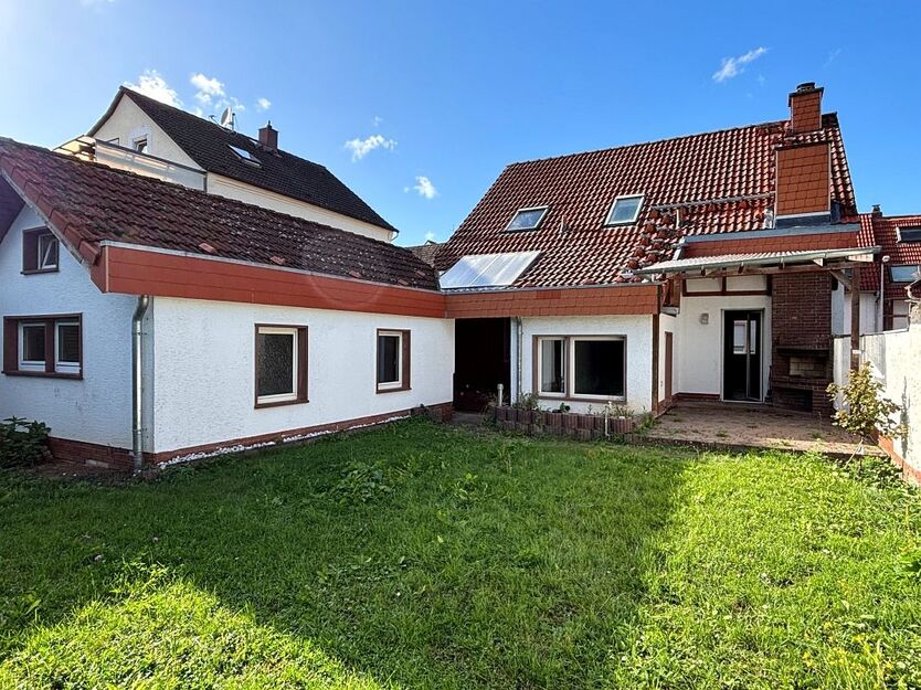 Charmantes Einfamilienhaus mit vielseitig nutzbarem Nebengebäude 5 zimmer