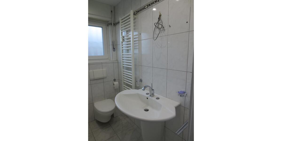 Erdgeschoßwohnung Offenbach am Main Bürgel - 3 Zimmer, 95 m&sup2;, 1.400&euro; | Angebot:24874014