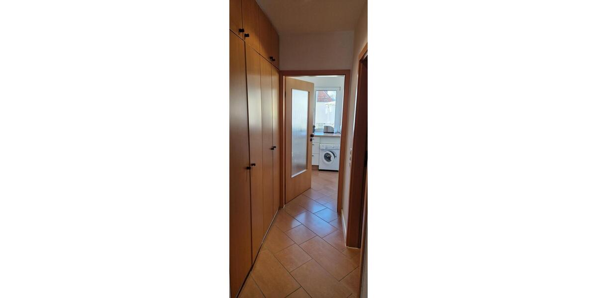 Etagenwohnung Frankfurt am Main Innenstadt 2 - 3.5 Zimmer, 115 m&sup2;, 2.300&euro; | Angebot:25783324