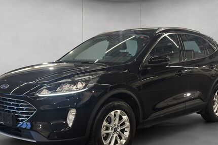 Ford Kuga 46.882 km 21.450 &euro; Frankfurt 60386