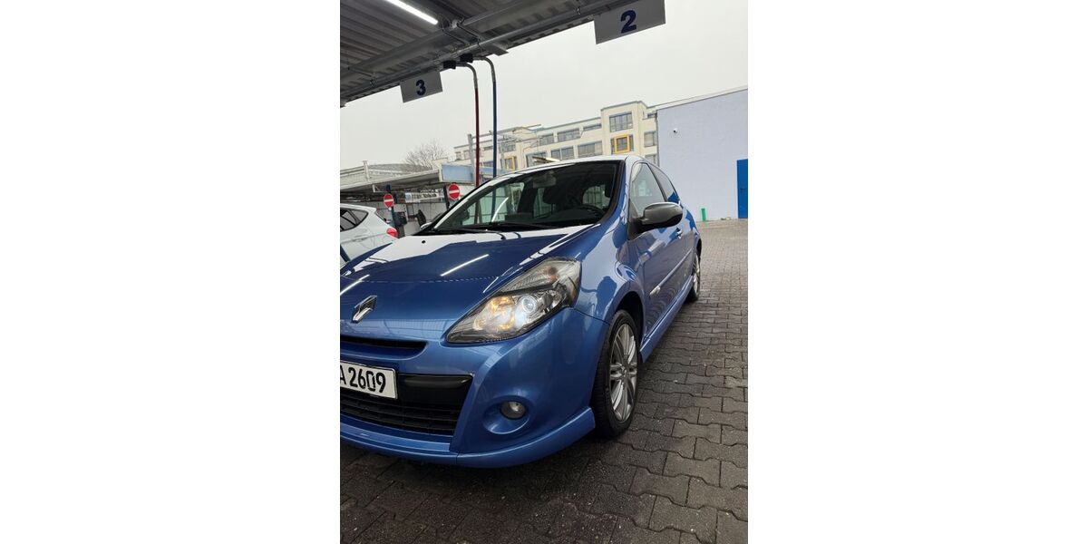 Renault Clio 145.000 km 3.800 &euro; Frankfurt am Main 60437