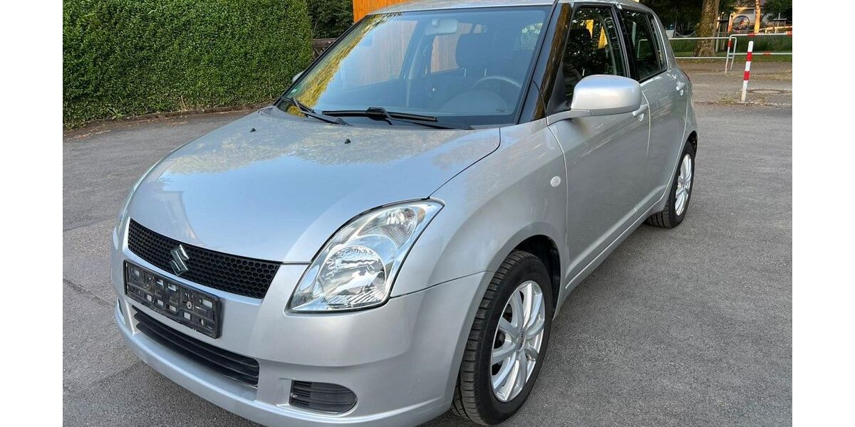 Suzuki Swift 80.000 km 3.999 &euro; Frankfurt am Main 65760