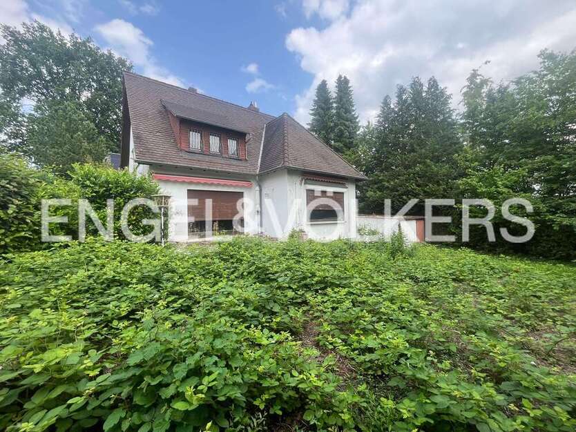 Grundstück zu verkaufen in Oberursel 840.000 € 594 m²