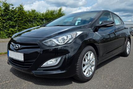 Hyundai i30 56.000 km 9.999 &euro; Hainburg 63512