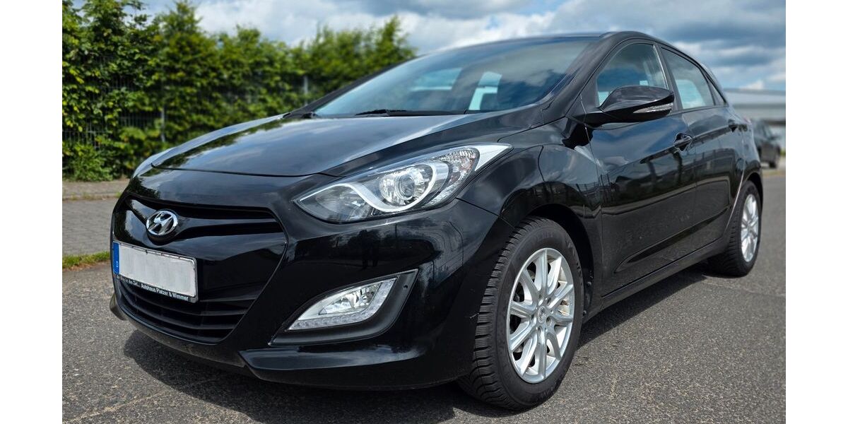 Hyundai i30 56.000 km 9.999 &euro; Hainburg 63512