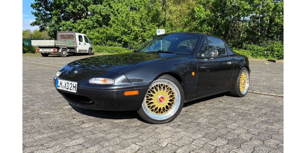 Mazda MX-5 320.000 km 8.999 &euro; Hofheim am Taunus 65719