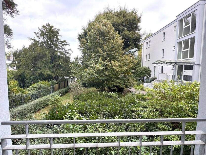 Exklusive 3-Zimmerwohnung (110 m²) in bester Wohnlage (Rosenhöhe)